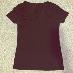 Blace V-neck Tee